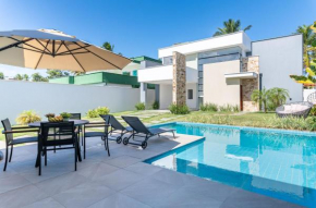 Casa Luxo-4 Suítes-Piscina Privat-Cozinheira-SH107D